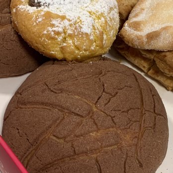 My Panecito - Chocolate Concha - Bakeries Near Me - Gardena, California
