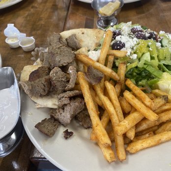 Mamas Kitchen - Collosal Gyro Platter - Breakfast & Brunch Near Me - Tampa, Florida