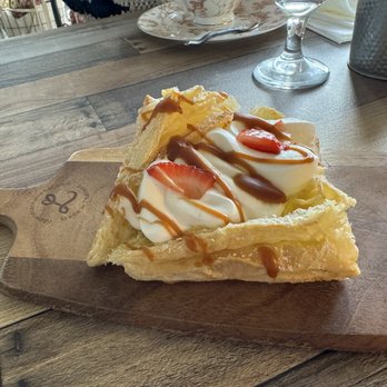 Chez Maryse - Puff pastry - Bakeries Near Me - Fresno, California