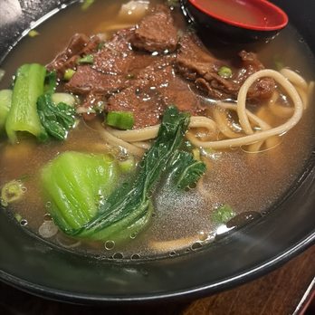 Corner 17 - Hand Pulled Noodle - Chinese Near Me - Saint Louis, Missouri