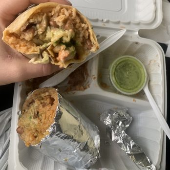 Taqueria Pacifica - Super burrito with chicken - Mexican Near Me - Pacifica, California Taqueria Pacifica - Super burrito with chicken - Mexican Near Me - Pacifica, California