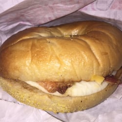 Dunkin' - Bacon egg and cheese