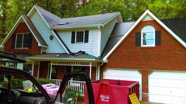 BS Roofing Repairs Logo