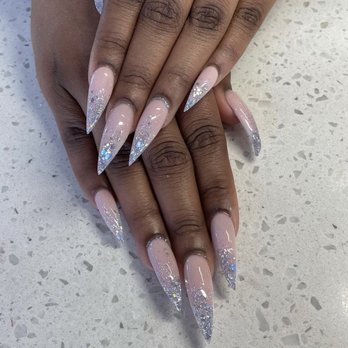 NailToepia - Stiletto nails by "Vee" :) - Waxing Near Me - Lees Summit, Missouri