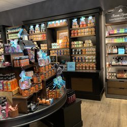 Bath & Body Works