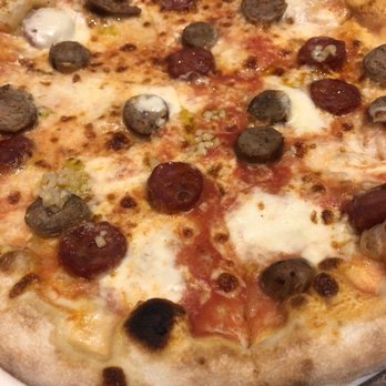 Maximilian - Sausage pizza - Pubs Near Me - Dortmund, NW