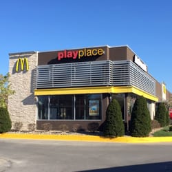 McDonald's - Restaurant Exterior