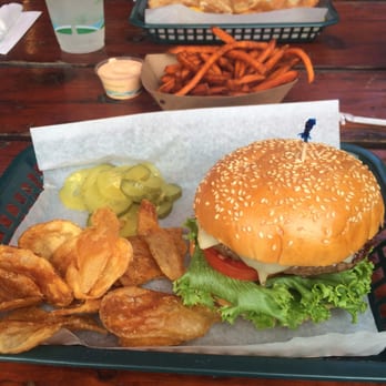 Alice's Restaurant - Regular cheese burger and veggie sand with sweet potato fries - Diners Near Me - Woodside, California