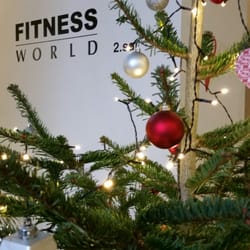 Fitness World - Christmas in Fitness World