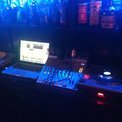 Snap's Bar