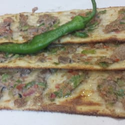 Bicakarasi. Ovali restaurant