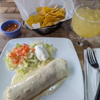 Sancho Panzaa - Gringo burrito with house margarita - Mexican Near Me - Nashville, Tennessee Sancho Panzaa - Gringo burrito with house margarita - Mexican Near Me - Nashville, Tennessee