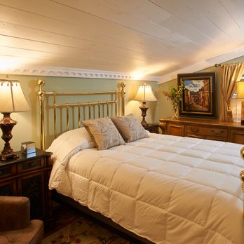 Zink Haus - Chardonnay Cottage - Venues & Event Spaces Near Me - New Braunfels, Texas Zink Haus - Chardonnay Cottage - Venues & Event Spaces Near Me - New Braunfels, Texas