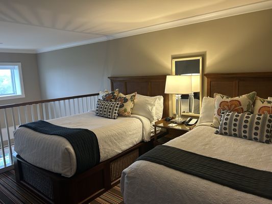 Inn by the Sea by null