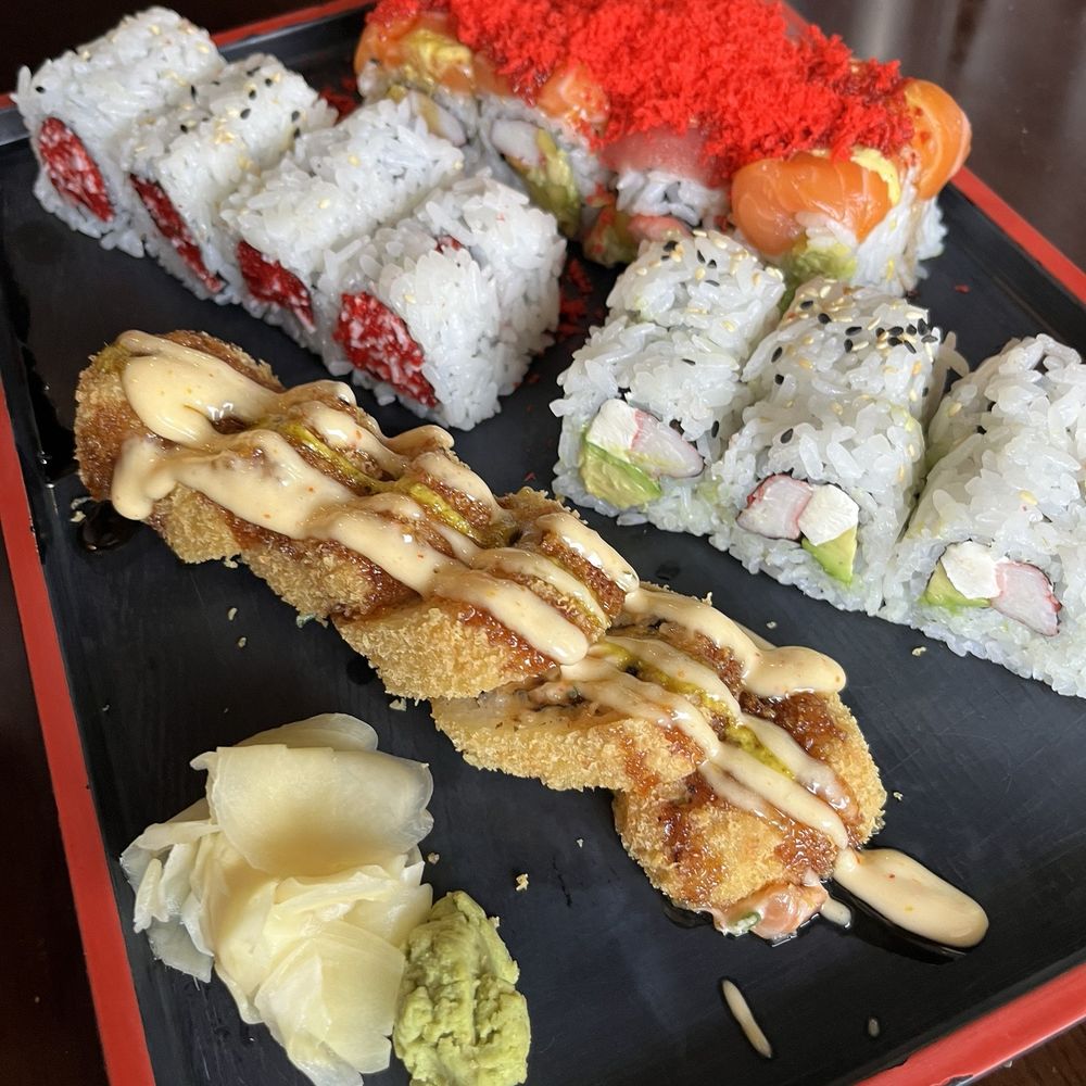 Sushi Mido - Mango roll, spicy crunchy crab, Philadelphia roll, Las Vegas roll - Japanese Near Me - Shawnee, Kansas