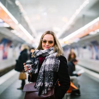 Jennings Photo - Paris Subway Portrait - Session Photography Near Me Jennings Photo - Paris Subway Portrait - Session Photography Near Me