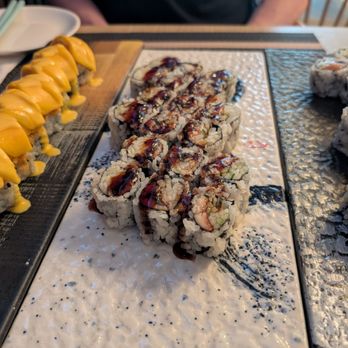 Blue Mountain - Eel Cucumber - Sushi Bars Near Me - New York, New York Blue Mountain - Eel Cucumber - Sushi Bars Near Me - New York, New York