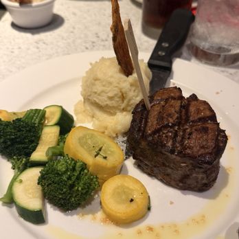 Bibas Courtyard Grill - Steak - American Near Me - Honolulu, Hawaii Bibas Courtyard Grill - Steak - American Near Me - Honolulu, Hawaii