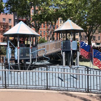 Hester Street Playground - Playgrounds Near Me - New York, New York
