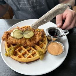 chicken and waffle chicken and waffle