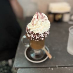 Bistro Café - Peppermint mocha latte