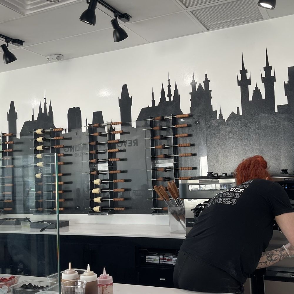 Crispy Cones - Ice Cream & Frozen Yogurt Near Me - Orlando, Florida
