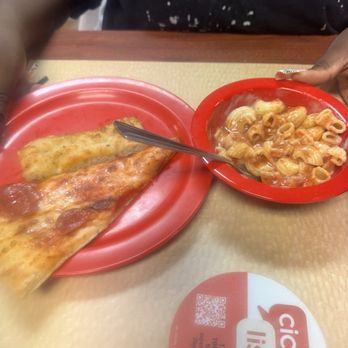 Cicis Pizza - Pizza Near Me - Tampa, Florida