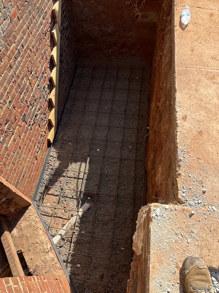 Slide of CHM General Contractor