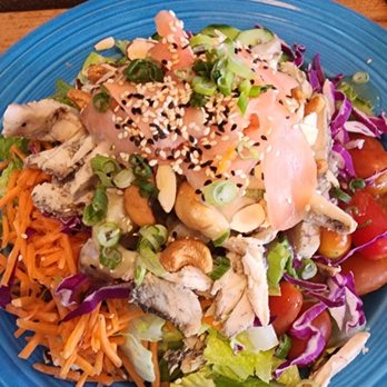 Tower Cafe - Chinese chicken salad - Breakfast & Brunch Near Me - Sacramento, California