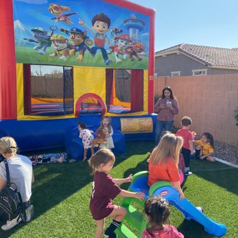 Dreamland Bouncers - Modular Bouncer with Paw Patrol panel - Party & Event Planning Near Me Dreamland Bouncers - Modular Bouncer with Paw Patrol panel - Party & Event Planning Near Me