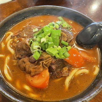 Queen House - Tomato Beef Stew Noodle Soup - Chinese Near Me - Mountain View, California Queen House - Tomato Beef Stew Noodle Soup - Chinese Near Me - Mountain View, California