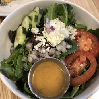 Seis Kitchen - side salad - Mexican Near Me - Tucson, Arizona