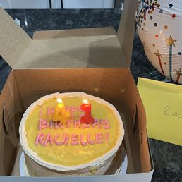 Birthday cake special ordered ! Lemon cake vegan ! Birthday cake special ordered ! Lemon cake vegan !