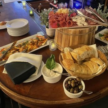 Arnoldi’s Cafe - Italian Near Me - Santa Barbara, California