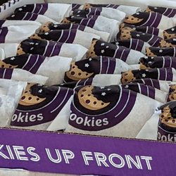 Insomnia Cookies