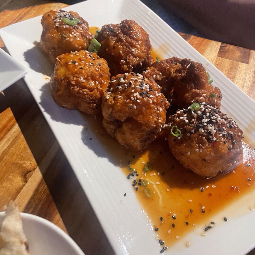 Estella - Bang Bang Cauliflower - American Near Me - Boston, Massachusetts