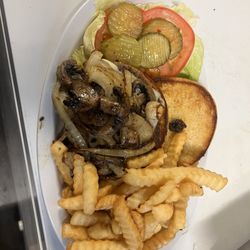 Sweet P's Southern Style - Mushroom burger