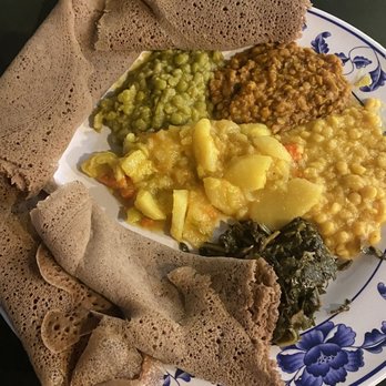 Queen of Sheba - Veggie combo - Ethiopian Near Me - Denver, Colorado