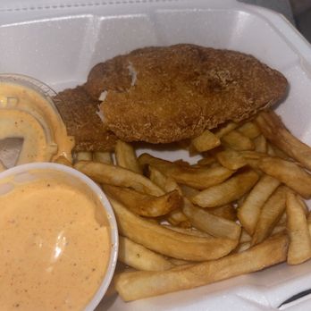 Saratoga Pizzeria & Grill - Fish & chips way Over Cooked - Pizza Near Me - Springfield, Virginia Saratoga Pizzeria & Grill - Fish & chips way Over Cooked - Pizza Near Me - Springfield, Virginia