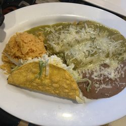 La Tonalteca - Hockessin - Ground beef Taco, pork tamale and beef enchilada, beans and rice.