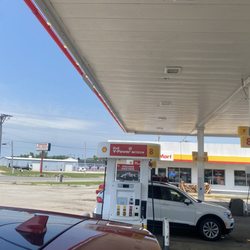 Bp Food Mart