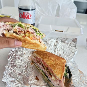 Pappy’s Grocery - Club sandwich - Grocery Near Me - Greenbrier, Tennessee Pappy’s Grocery - Club sandwich - Grocery Near Me - Greenbrier, Tennessee