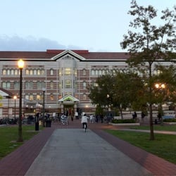 Leavey Library