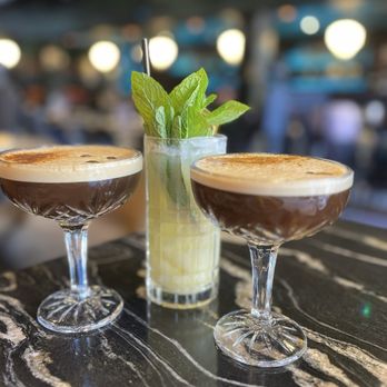 Freddy’s Chophouse - Espresso martinis and a virgin piña colada - American Near Me - San Diego, California Freddy’s Chophouse - Espresso martinis and a virgin piña colada - American Near Me - San Diego, California
