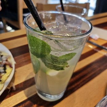 Northstar Café - Gingerale with lime and mint - Cafes Near Me - Columbus, Ohio Northstar Café - Gingerale with lime and mint - Cafes Near Me - Columbus, Ohio