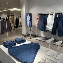 H&M