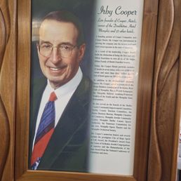 Irby Cooper, founder of the largest hotel group in Tennessee Irby Cooper, founder of the largest hotel group in Tennessee