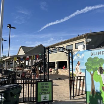 Blind Squirrel - Outside View - Sports Bars Near Me - Louisville, Kentucky Blind Squirrel - Outside View - Sports Bars Near Me - Louisville, Kentucky