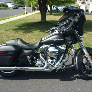 Freedom Valley Harley-Davidson - Motorcycle Dealers Near Me - Sellersville, Pennsylvania