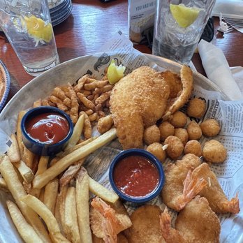Red Lobster - Seafood Near Me - Santa Fe, New Mexico